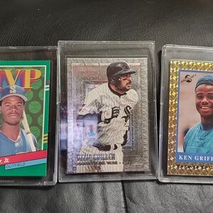 Set of 3 baseball cards